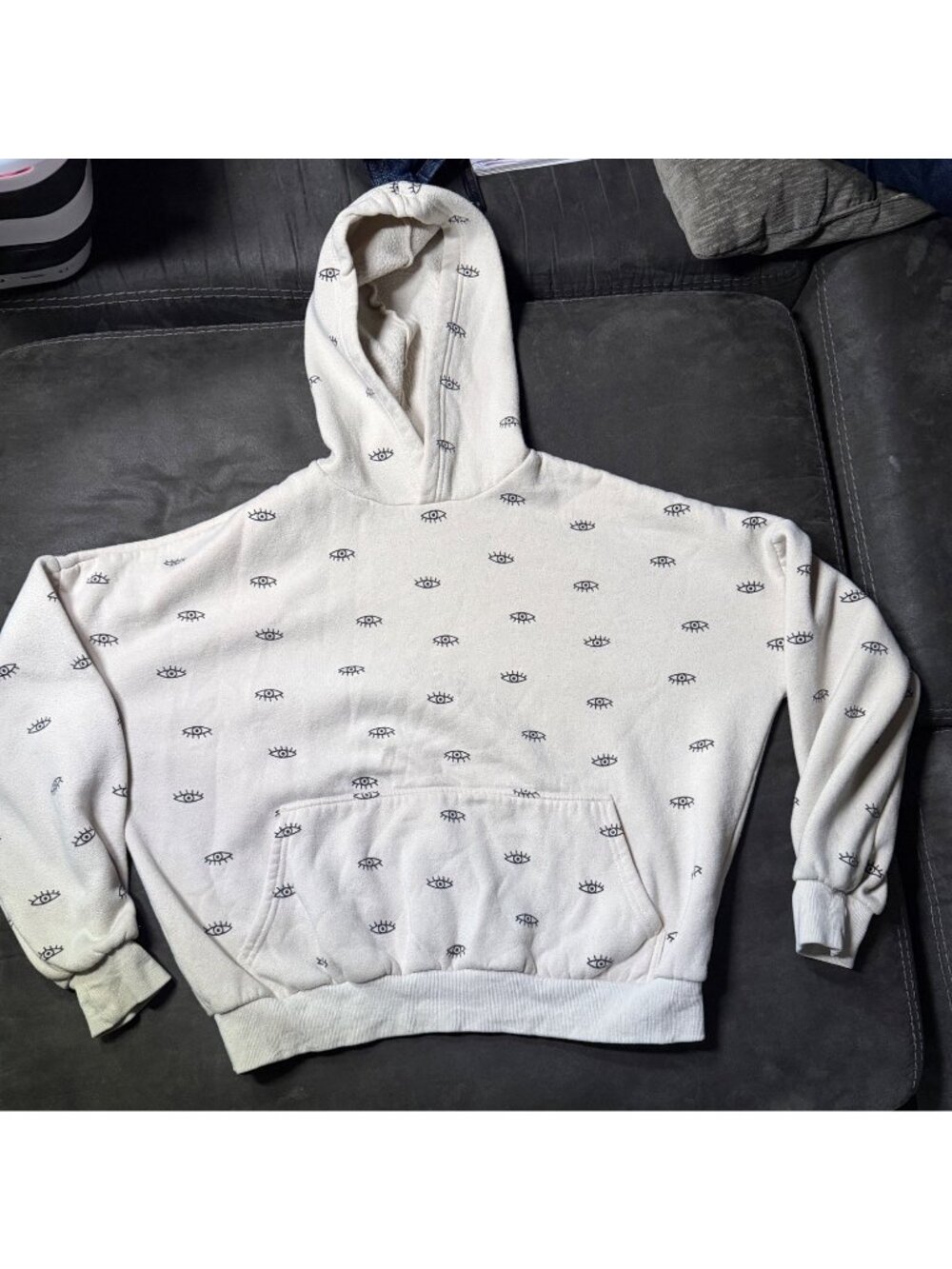 Adika Hoodie With Eye Print & Back Text Graphic Size M